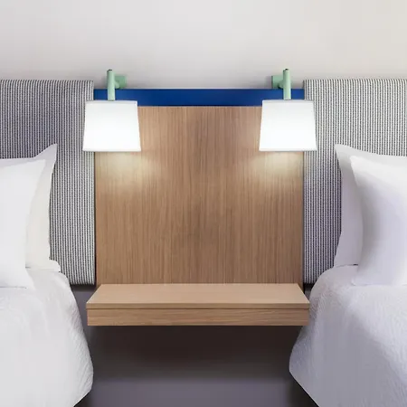 Garner Hotel Gonzales By Ihg Exterior photo