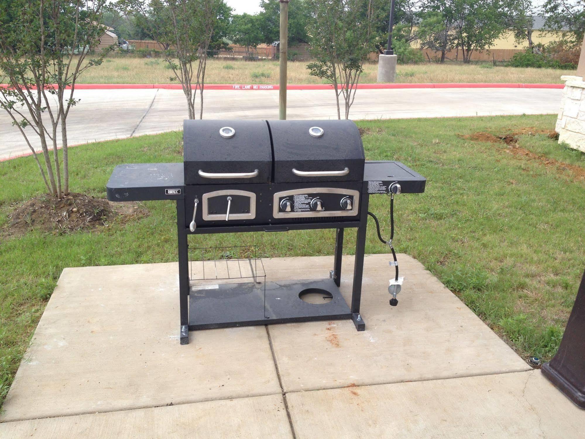 Microtel Inn&suites Tx Gonzales